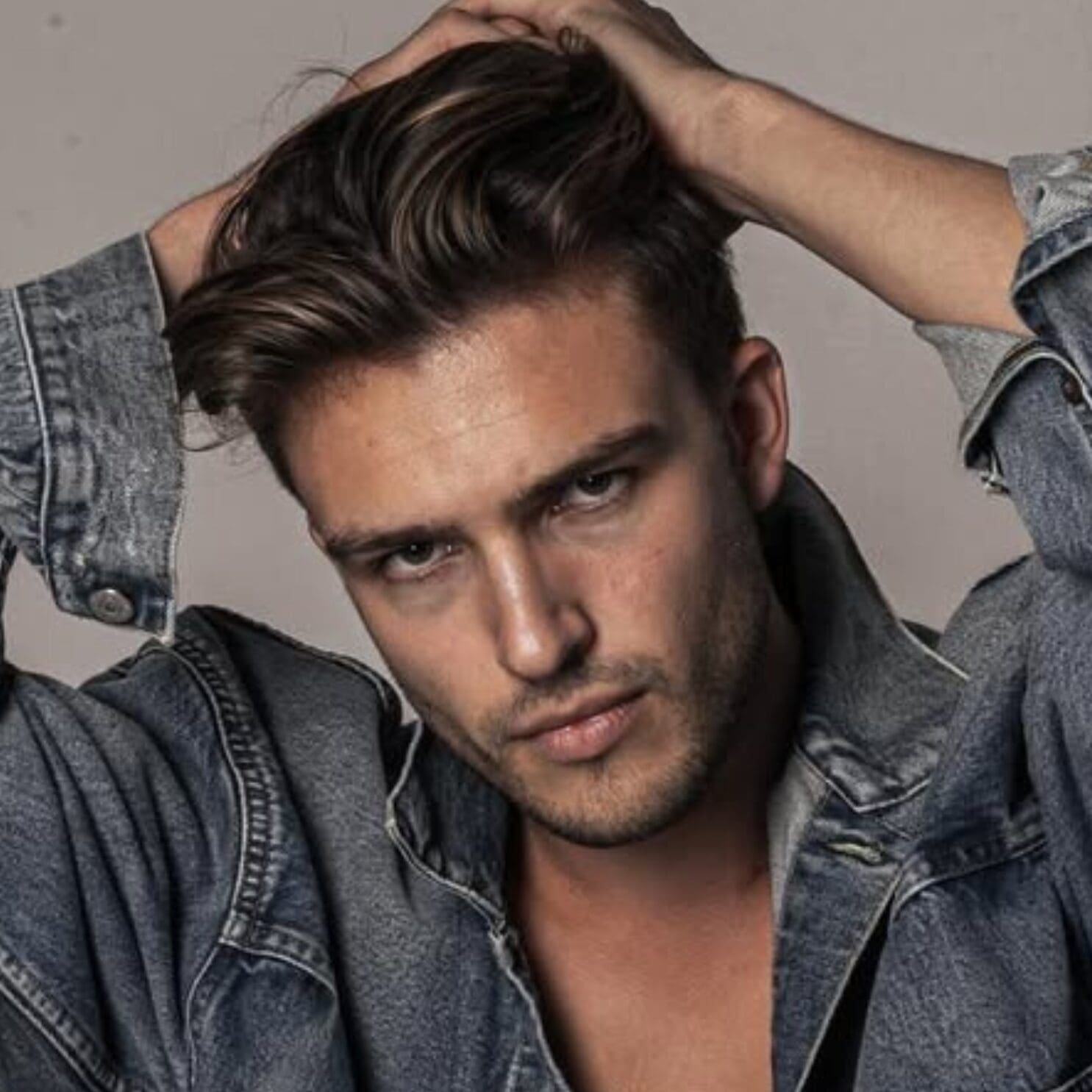 WEBSITE ROSTER PROFIL PICS (11)