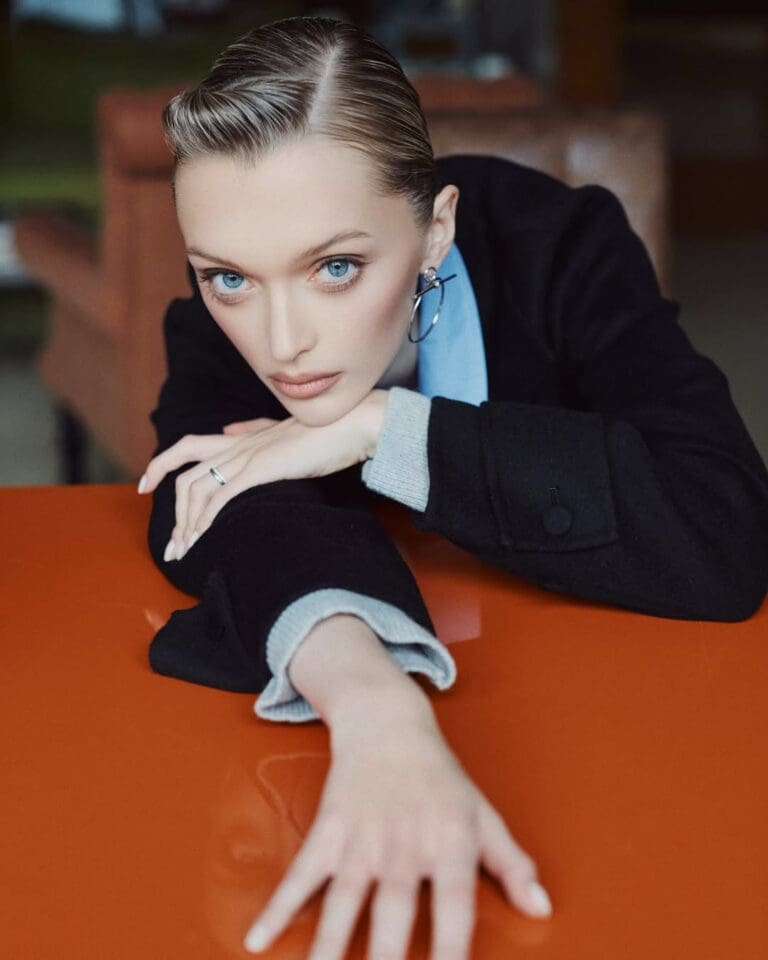 Anna AIDA12